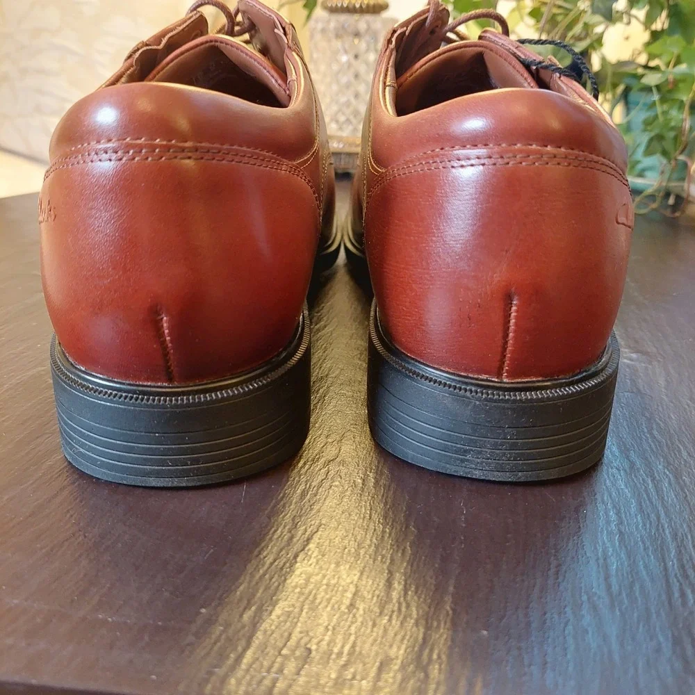 Clarks Men's Stedwell Cap Toe Lace-Up Oxford Dark Tan Leather Size 11M NEW!